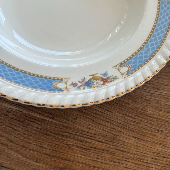 Vintage HTF Johnson Bros. Belvedere bowl, Stamped Old English 8 Inch - Picture 4 of 5